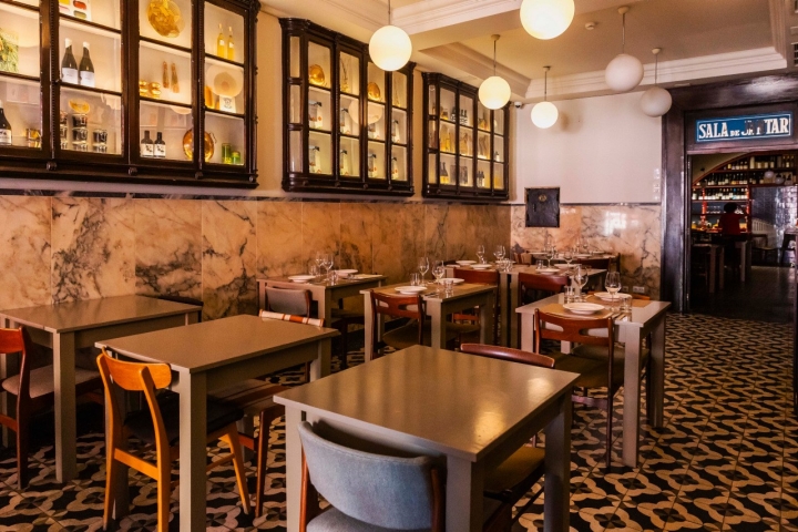 Junto à Estação de Santa Apolónia, Lisboa, esta taberna serve um menu que quer ser autêntico