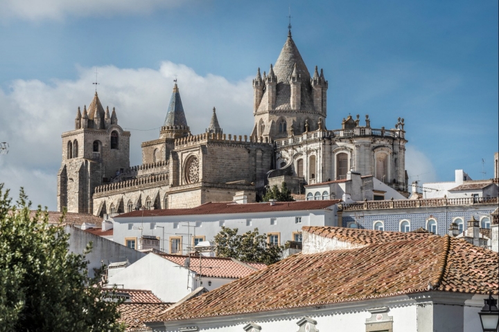 A Sé de Évora é um dos monumentos icónicos da cidade (Fotografia Câmara Municipal de Évora)