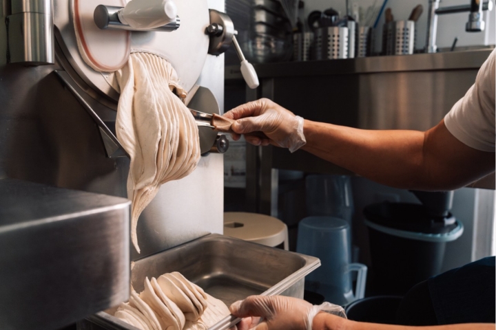 Com menos ar incorporado e ingredientes mais leves, a Gelato-Ria segue a tradição italiana