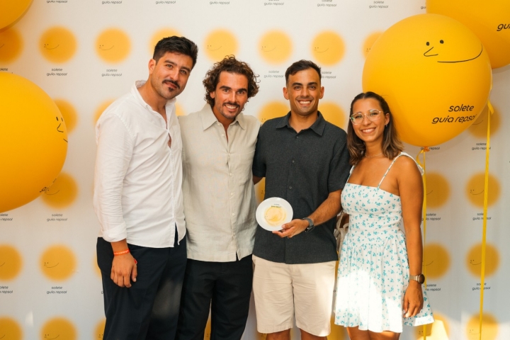 O Poké Market, em Olhão, é um dos Soletes de Verão 2026 (foto: Sara Pinheiro)