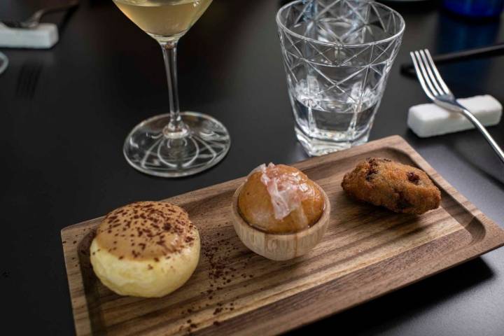 Tres de los aperitivos que invitan a comerse el paisaje salmantino.