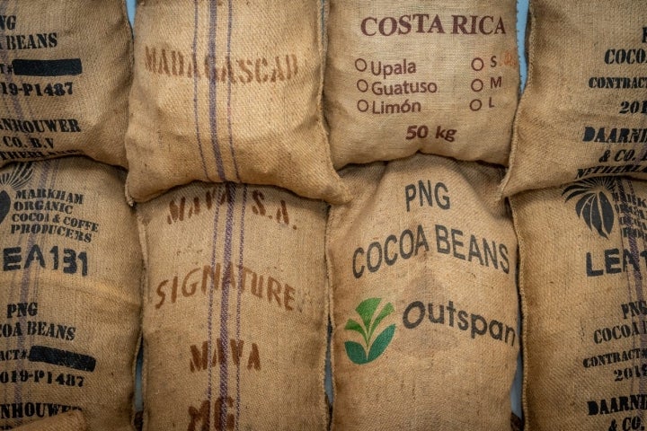 Los granos elegidos proceden de Bolivia, Nicaragua, Tanzania o Cuba.