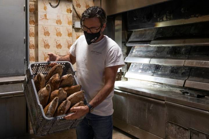 En el horno se trabaja de lunes a domingo.