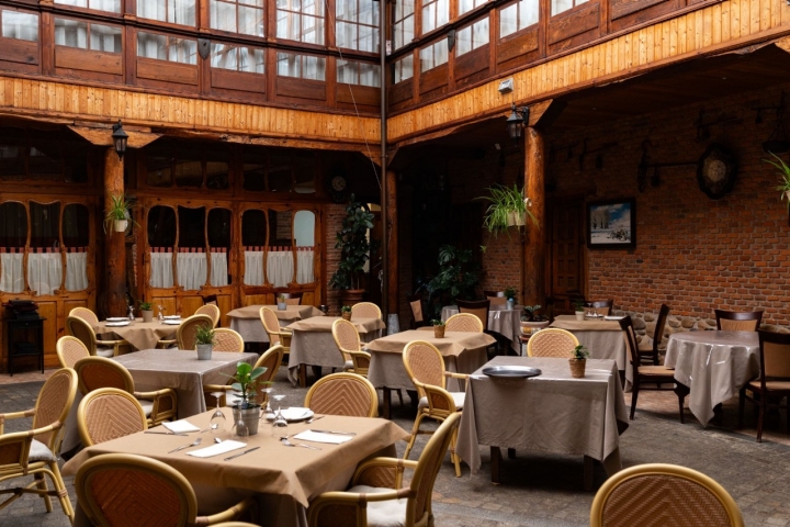 Restaurante La Encomienda (Hospital de Órbigo, León).