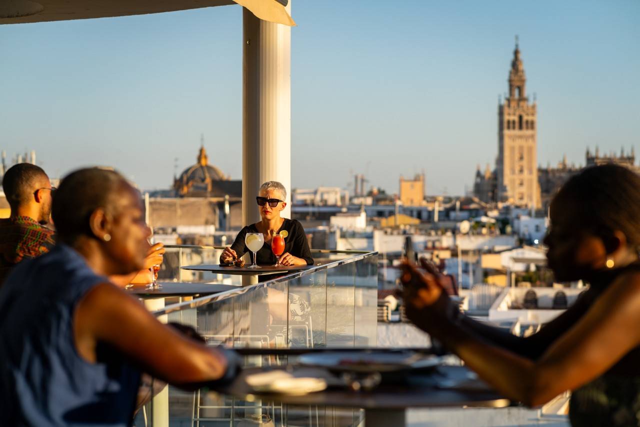 De Sevilla al cielo con vistas al Guadalquivir