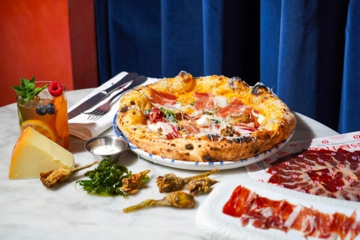 Pizza artesanal del restaurante Baldoria