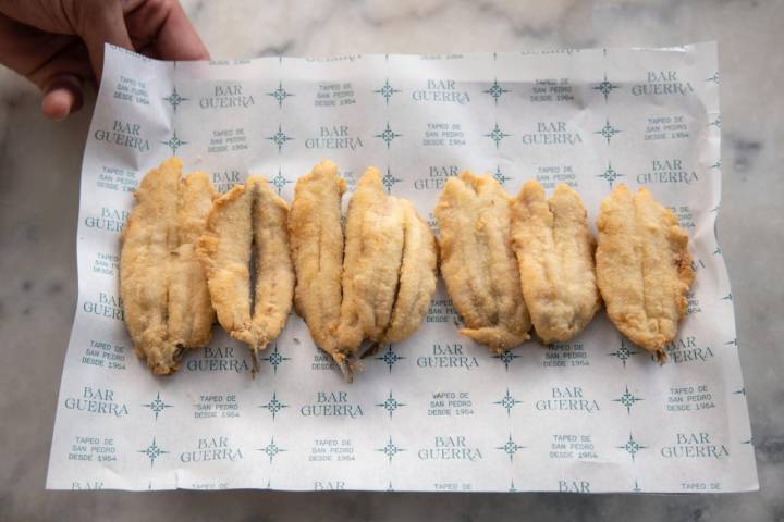 Boquerones al limón del Bar Guerra, en San Pedro de Alcántara (Málaga)