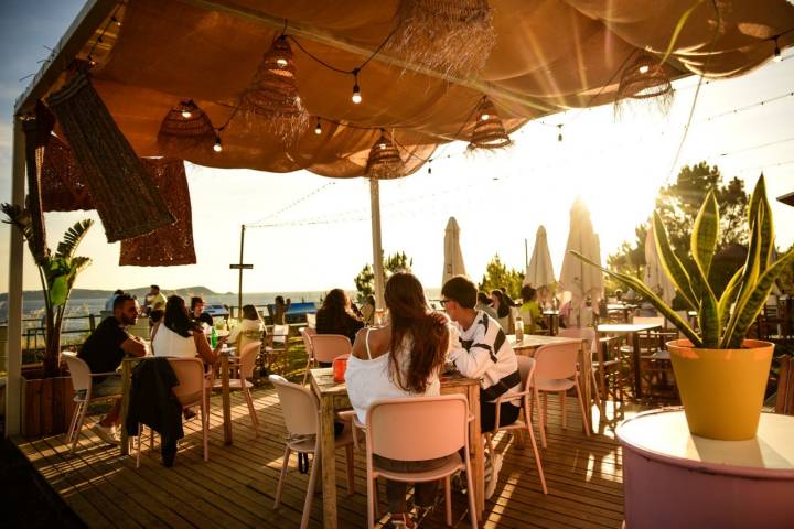 Desde esta terraza se viven atardeceres únicos.