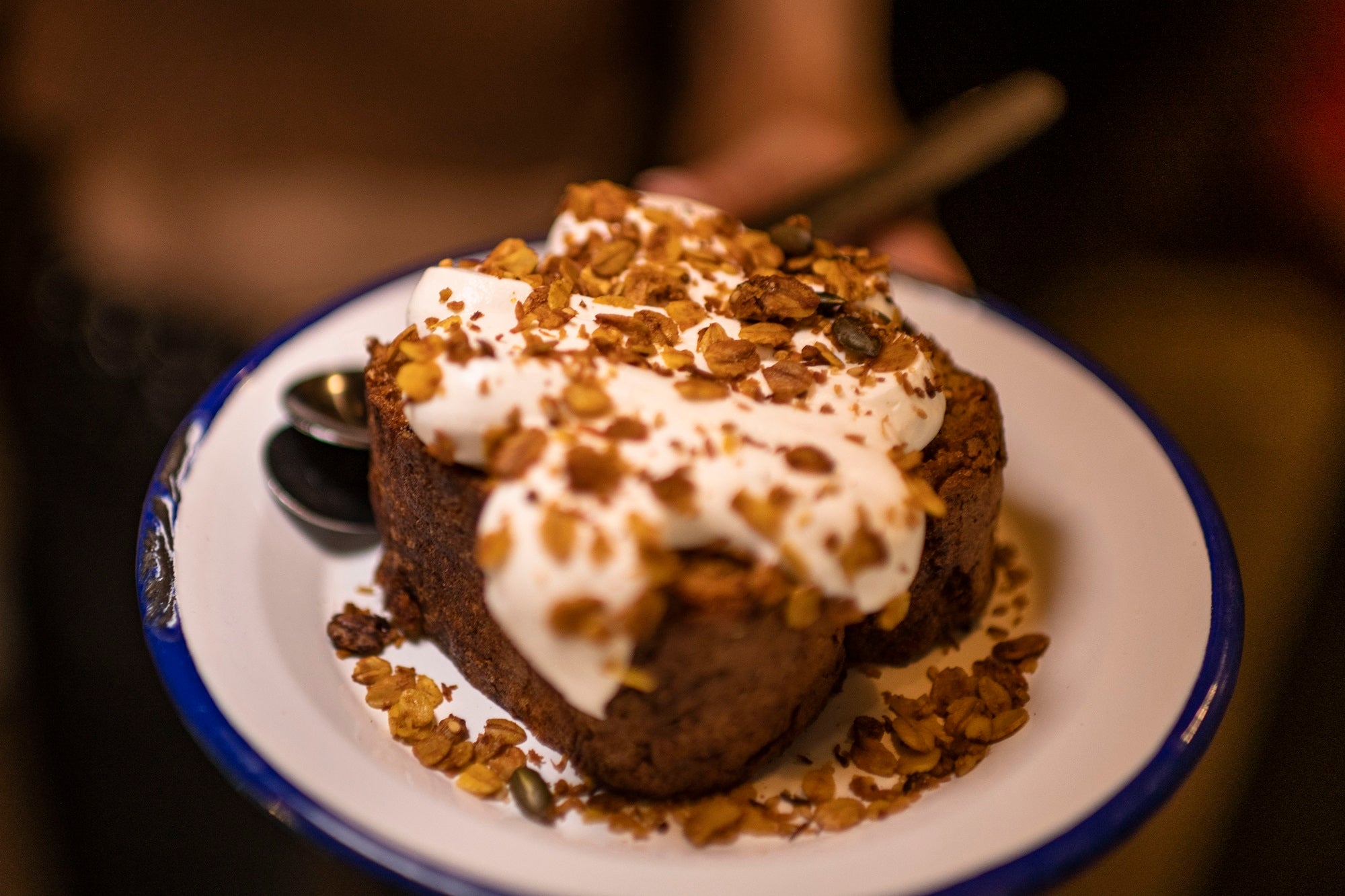 Café especialidad Lavapiés tarta de zanahoria