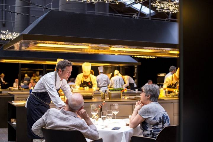 Javier Torres en su restaurante de Barcelona.