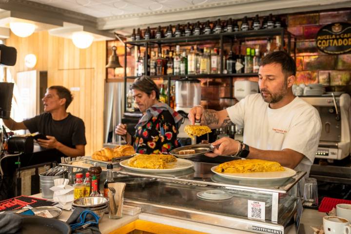 Desayunar y merendar Lavapiés La Embajada de Embajadores