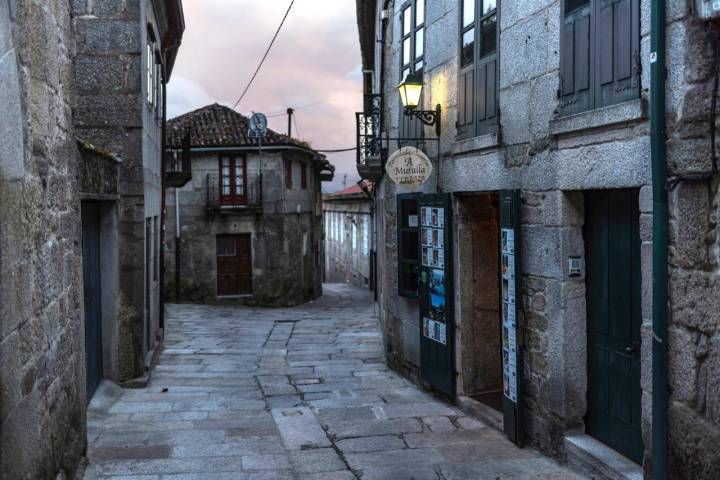 Sitios para comer en el Camino Portugués de la Costa: A Muralla (exterior)