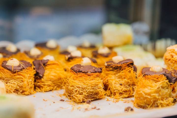 Y de postre un baklaba, de la 'pastelería Principe'.