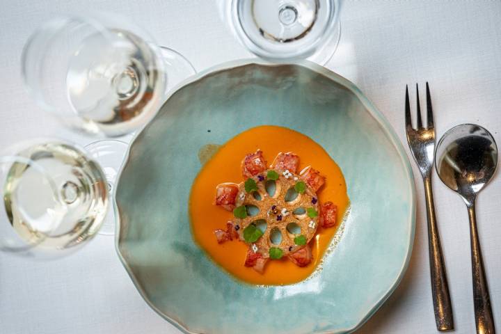 Los nuevos platos de Lasarte. Sopa de carabineros