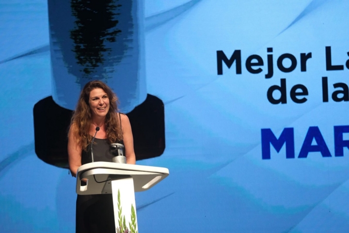 María Ritter recogió el premio como directora de Guía Repsol. Foto: Diario Avisos