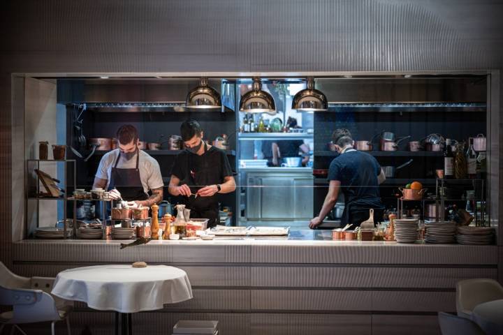 Restaurante 'Alkimia' (Barcelona): trabajo en cocina