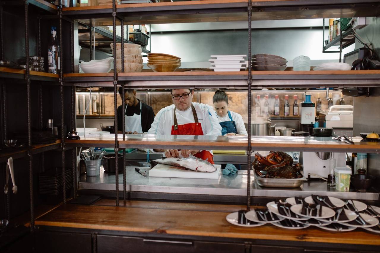 Sencillez, producto y diversión en la cocina de Pablo Pizarro