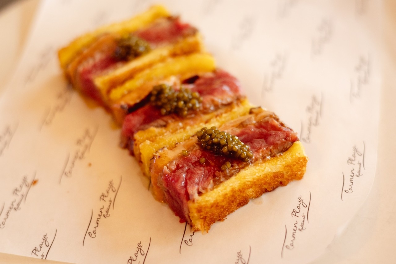 La estrella de la carta es el sándwich de solomillo, membrillo y 'foie'. 