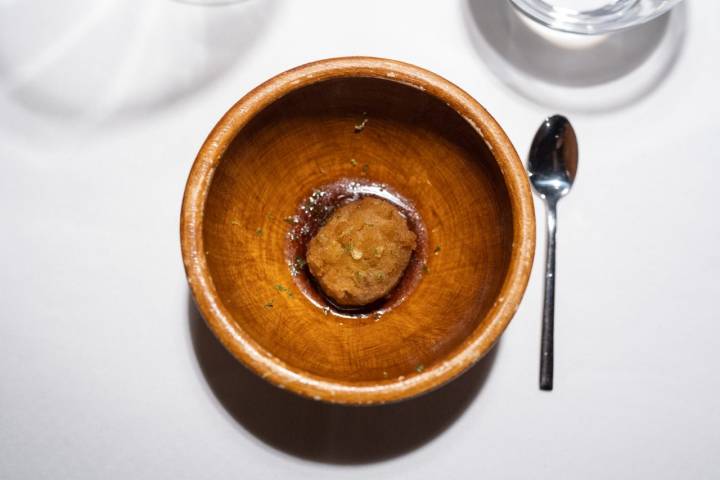 Vecinos, Salamanca. Restaurante Casa Pacheco.