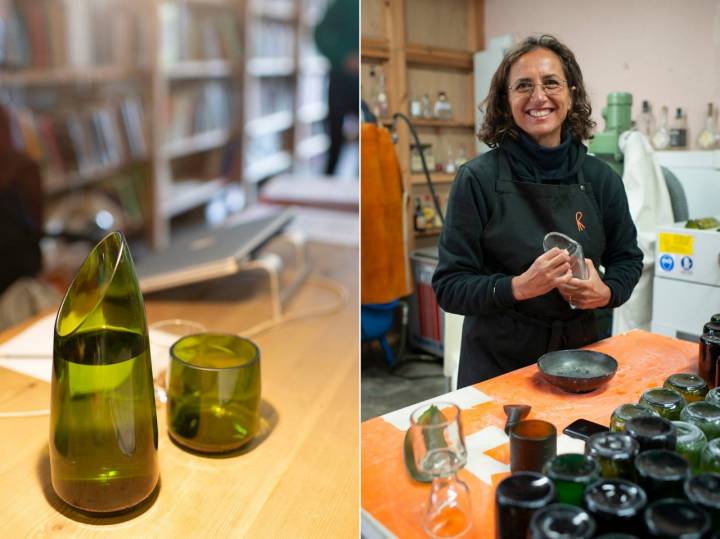 Elena convierte en piezas de vajilla, las botellas vacías, en el taller de reciclado de la masía.