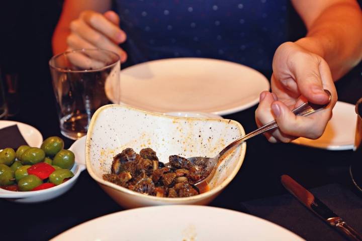 Las 'llampares' a la sidra, un plato muy marinero en el que es pecado no mojar con pan.