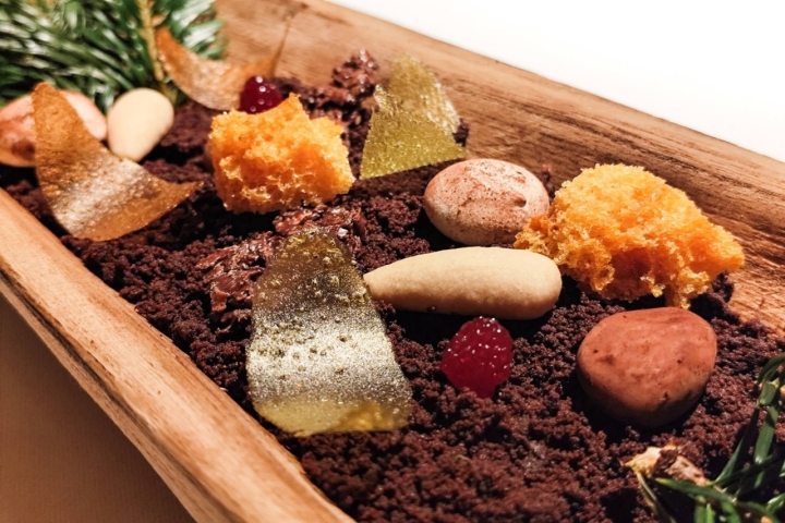 Los petit fours de Ibaya recuerdan a un  bosque.
