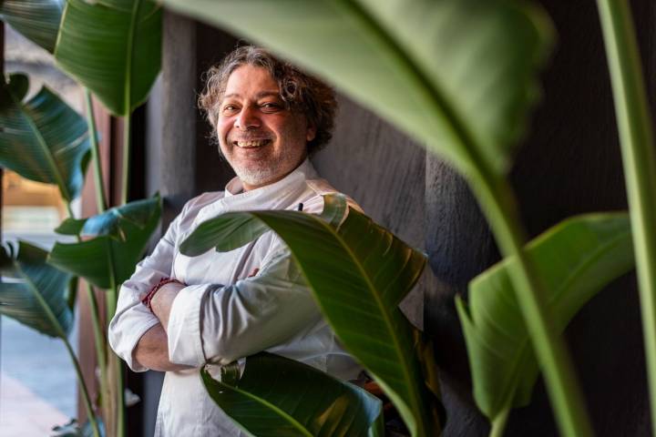 Andrés Madrigal chef