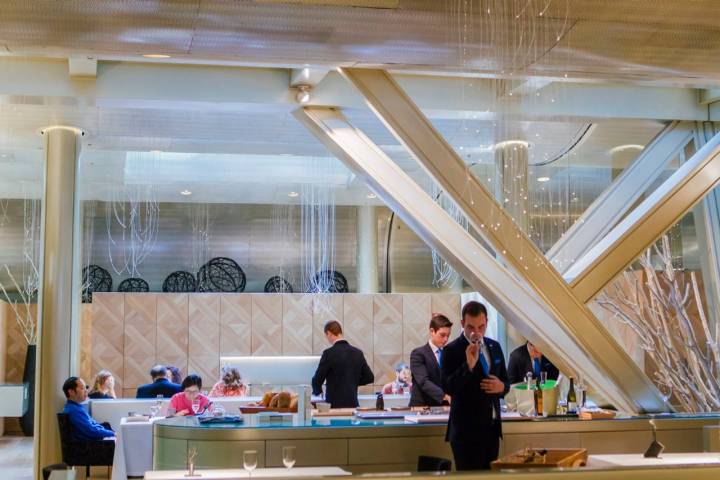 La luminosa sala de Lasarte en el 'Monument Hotel' de Barcelona, en la que nada queda al azar.