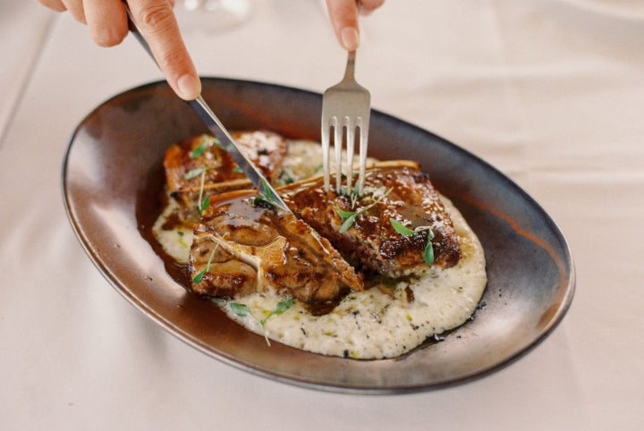 Parpatana de atún rojo con puré de patata