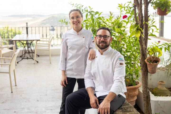 Los dueños del restaurante: los chefs Jaime Batista y Alejandra Gnisci 