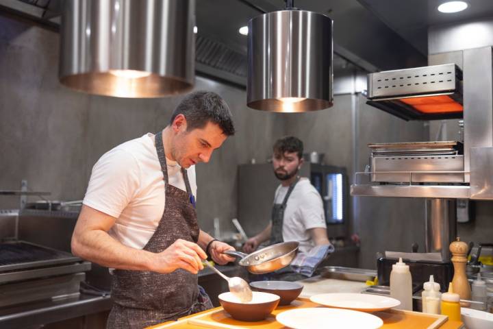 El chef Iñigo Peña.