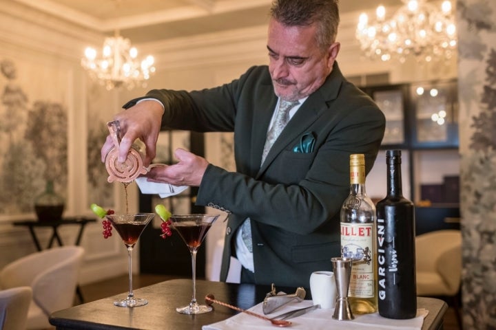 Luis Pita, sumiller y jefe de sala del restaurante Reina XIV en La Granja (Segovia).