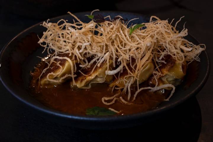 Dumpling relleno de bogavante del restaurante Salvaje Valencia