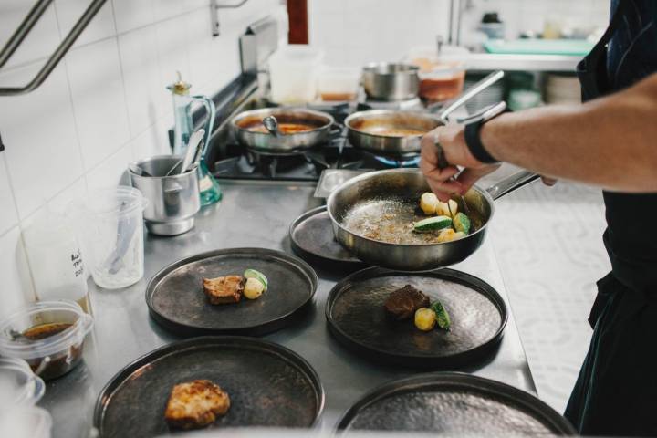 Braulio apuesta por una cocina canaria limpia, sin exceso de grasas.