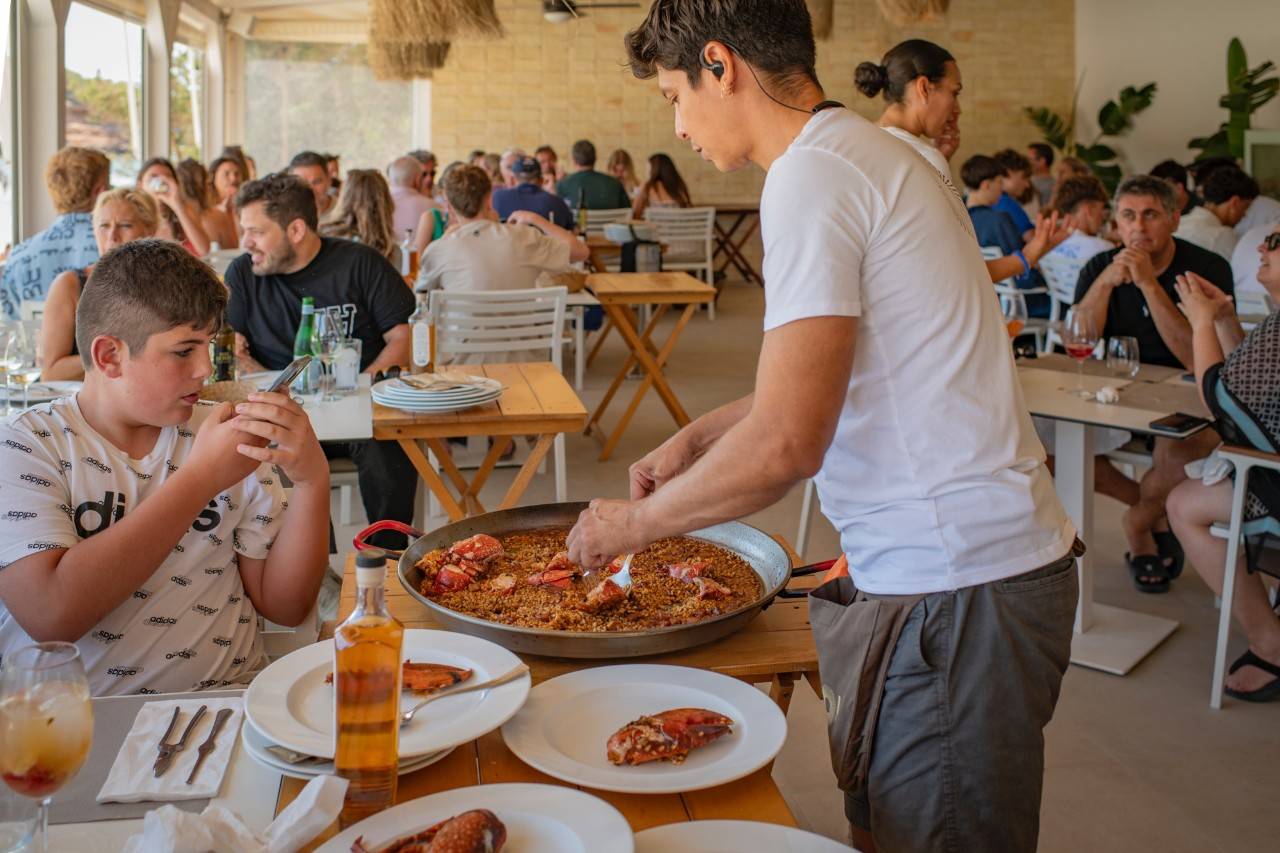 Los arroces que te harán peregrinar a Cala Saona