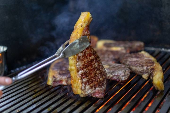 Restaurante 'La Castillería' (Vejer de la Frontera): carne en la parrilla