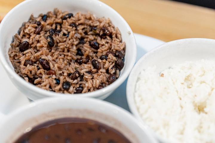 Restaurantes latinos Zaragoza: El Paladar (fríjoles y arroz)