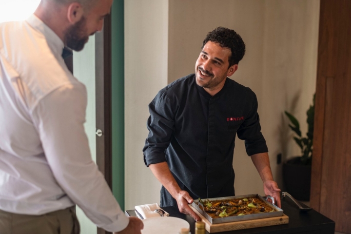 Alejandro Garrido, chef del restaurante Materia Pool Bar (Adeje, Tenerife).