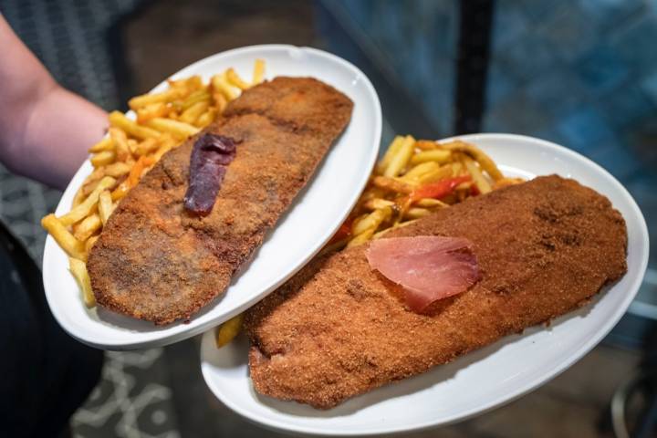 Cachopos de jamón y de cecina.