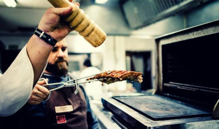 El trabajo en las cocinas de Don Fadrique. Foto: Don Fadrique.