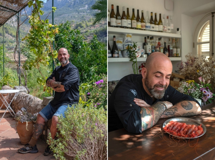 Marcos posa con la gamba roja, uno de su productos favoritos