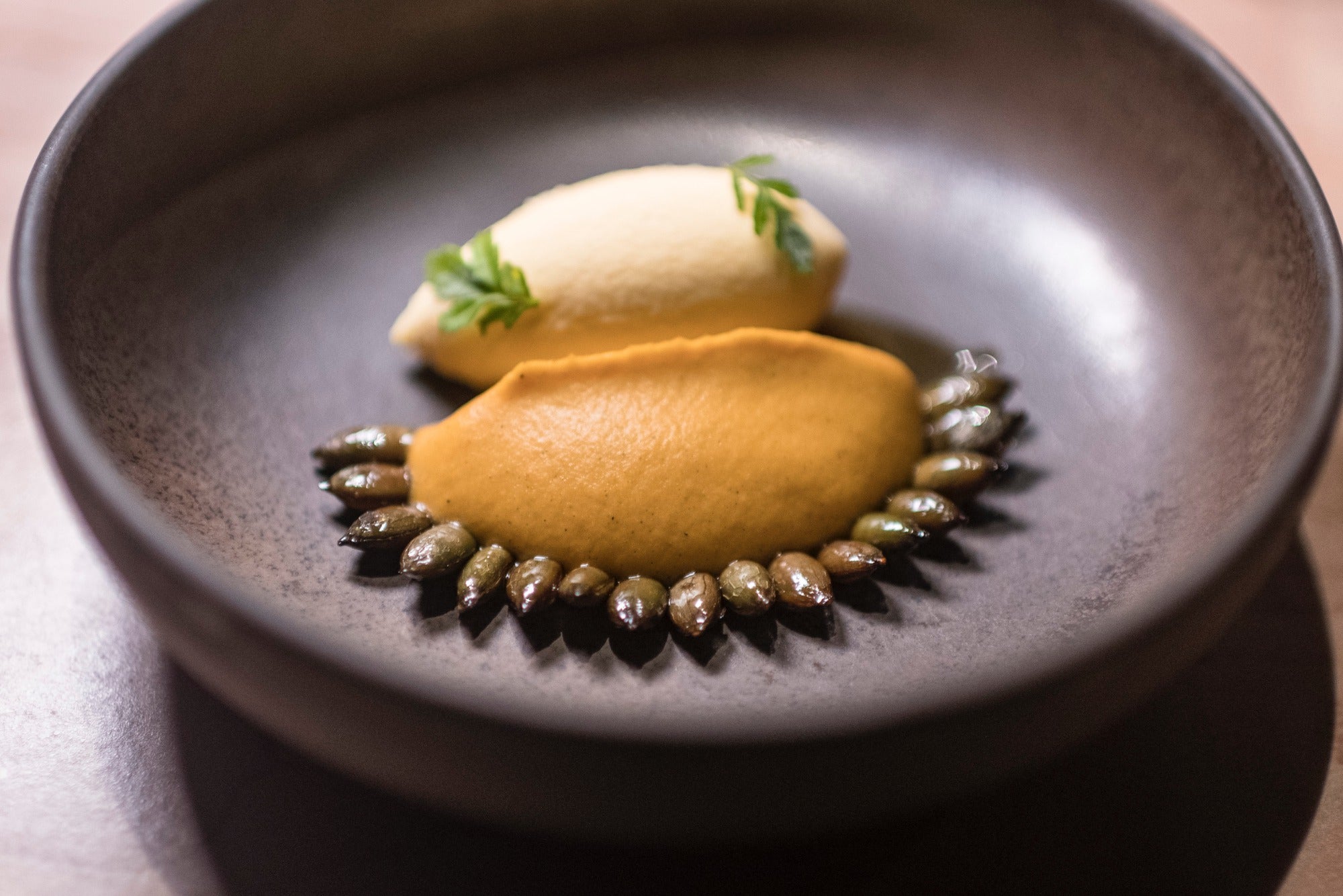 Calabaza a la brasa y sorbete mandarina.