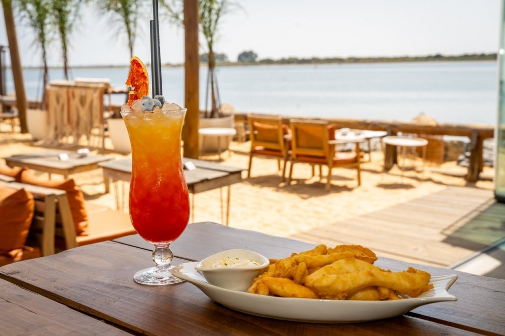 De Isla Cristina a Matalascañas: diez Soletes frente al Atlántico
