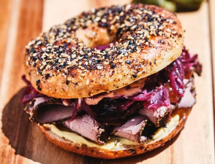 Bagel de pastrami