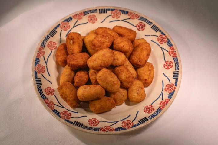 Las croquetas, listas para pegarles un mordisco.