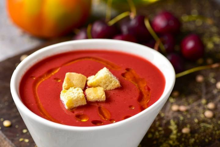 Gazpacho andaluz, el rey del verano. Foto: Shutterstock