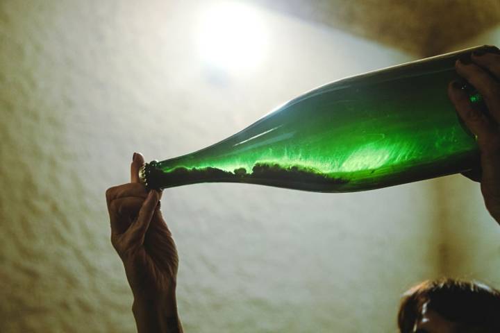 Los productores esperan vender este año más de 15 millones de litros de vino base a Cataluña.