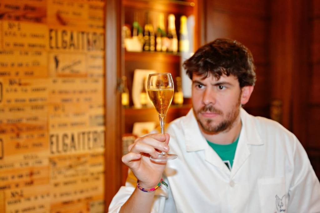 La famosa sidra que le pone chispa a las fiestas La famosa sidra que le pone chispa a las fiestas