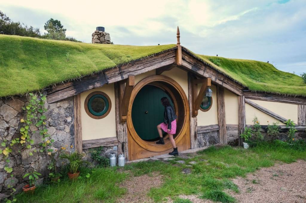 La fantasía de dormir en una casa hobbit a dos horas de Madrid