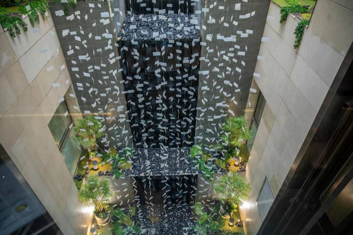 El ascensor del Hotel Neptuno.